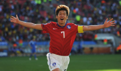 世界杯决赛用球公布银白色韩国足球队即时比分