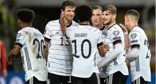 德国足球队,德国世界杯,卫冕冠军,德国,战车