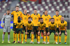 <b>澳大利亚足球队世界杯分析预测阵容无敌世界杯上袋鼠军团展示</b>