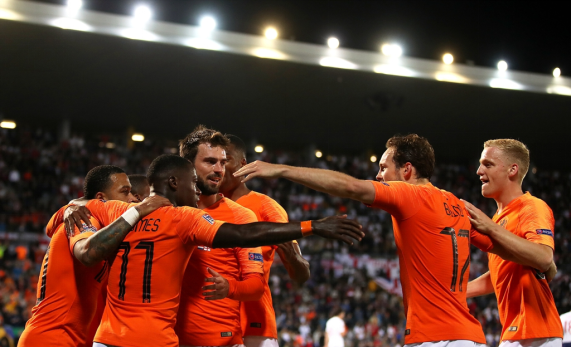 荷兰国家队在线直播免费观看,金球奖,梅西