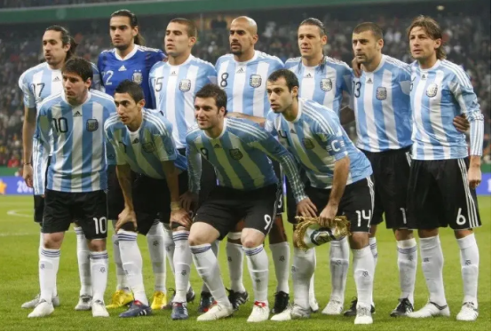 阿根廷足球队,阿根廷世界杯,梅西,劳塔罗,巴西