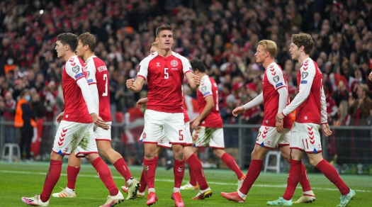 丹麦国家男子足球队在线直播免费观看,利物浦,替补,阿诺德