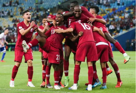 卡塔尔国家队,卡塔尔世界杯,决赛周,小组赛,半决赛