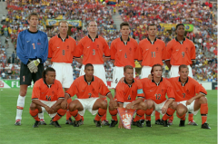 <b>荷兰国家队球员出色,世界杯上同组表现占明显优势</b>