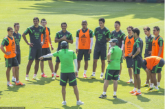 墨西哥队训练有素,世界杯赛中赢得出色成绩