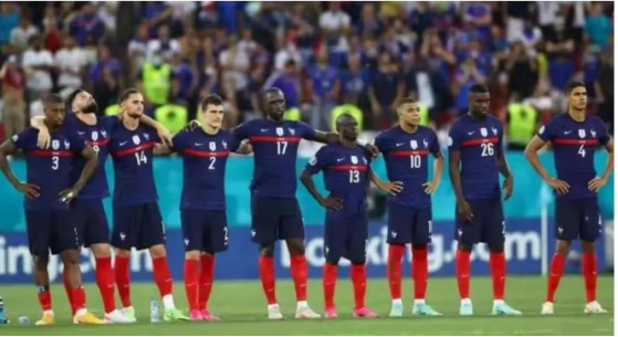 法国足球队赛事上再创奇迹，世界杯中积累众多经验