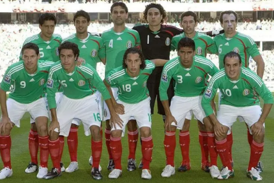 墨西哥足球队俱乐部,墨西哥世界杯,小组赛,十六强,葡萄牙