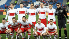 波兰足球队俱乐部实力平平，世界杯上突围将困难重重