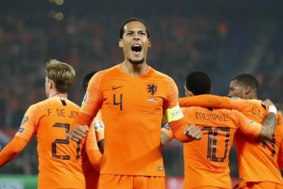 荷兰国家足球队世界杯预测,荷兰世界杯,罗宾·范佩西,阿扬·罗本,欧洲