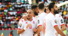 突尼斯队球员们球技高超2022足球世界杯上欲冲击冠军宝座