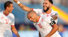 半场——马沙尔独进一球世界杯暂时1-0水晶宫突尼斯国家队视频