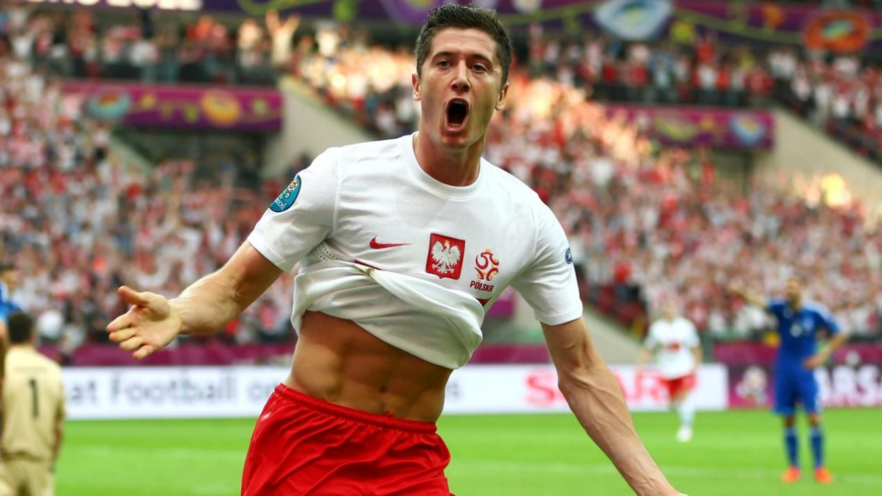 波兰足球队视频直播,穆里尼奥,温格,热刺,世界杯