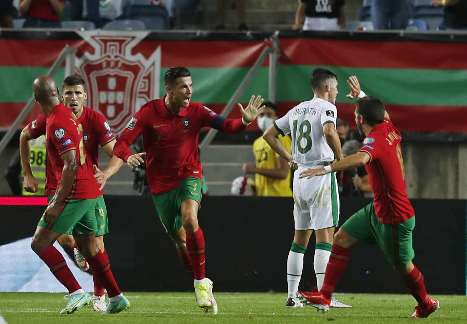 葡萄牙世界杯分析预测,葡萄牙世界杯,状态,开门,红强大