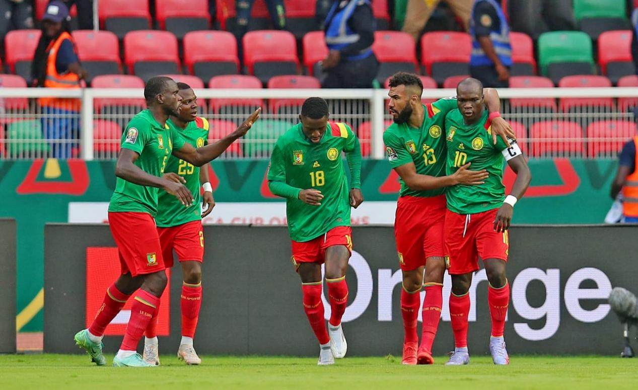 喀麦隆队,喀麦隆世界杯,恩博洛,非洲雄狮,防守球员