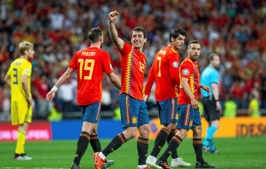 西班牙足球队,西班牙世界杯,佩德里,斗牛士军团,卫冕冠军