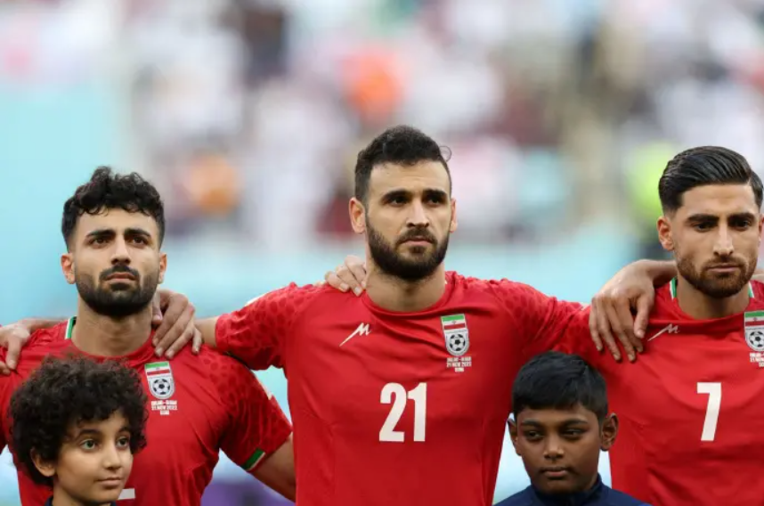 伊朗球队在世界杯立下大功，宣布最新决定废除道德警察