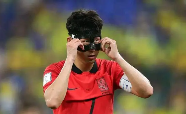 韩国队男足与中国男足差距不明显，世界杯正赛上顺利冲进16强