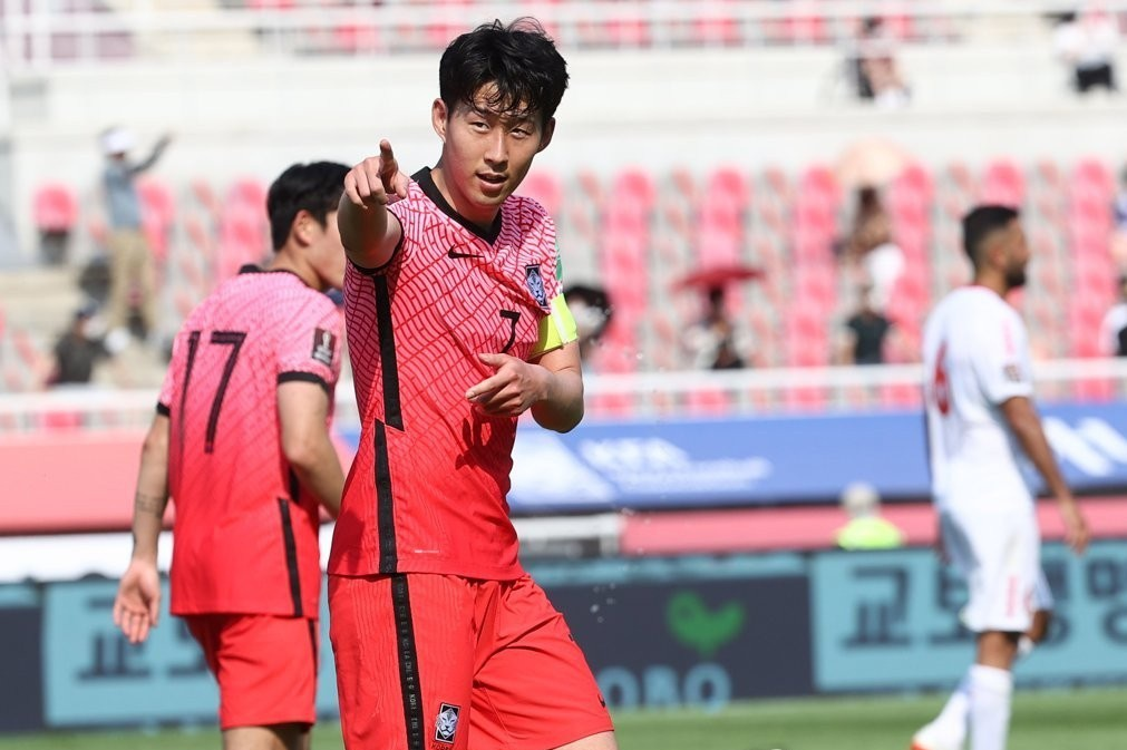 韩国球迷把失败怒火撒向球队核心孙兴慜，世界杯将他压垮