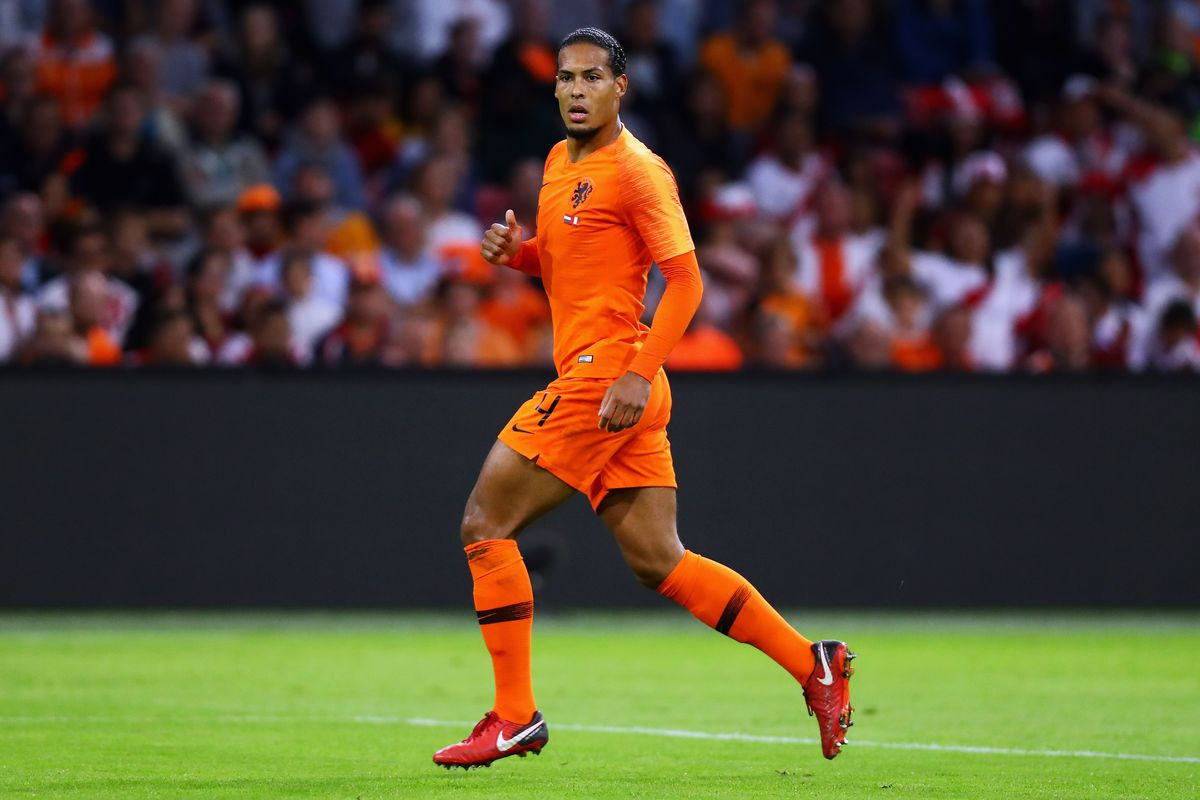 荷兰国家足球队今天在世界杯舞台上的成功离不开他