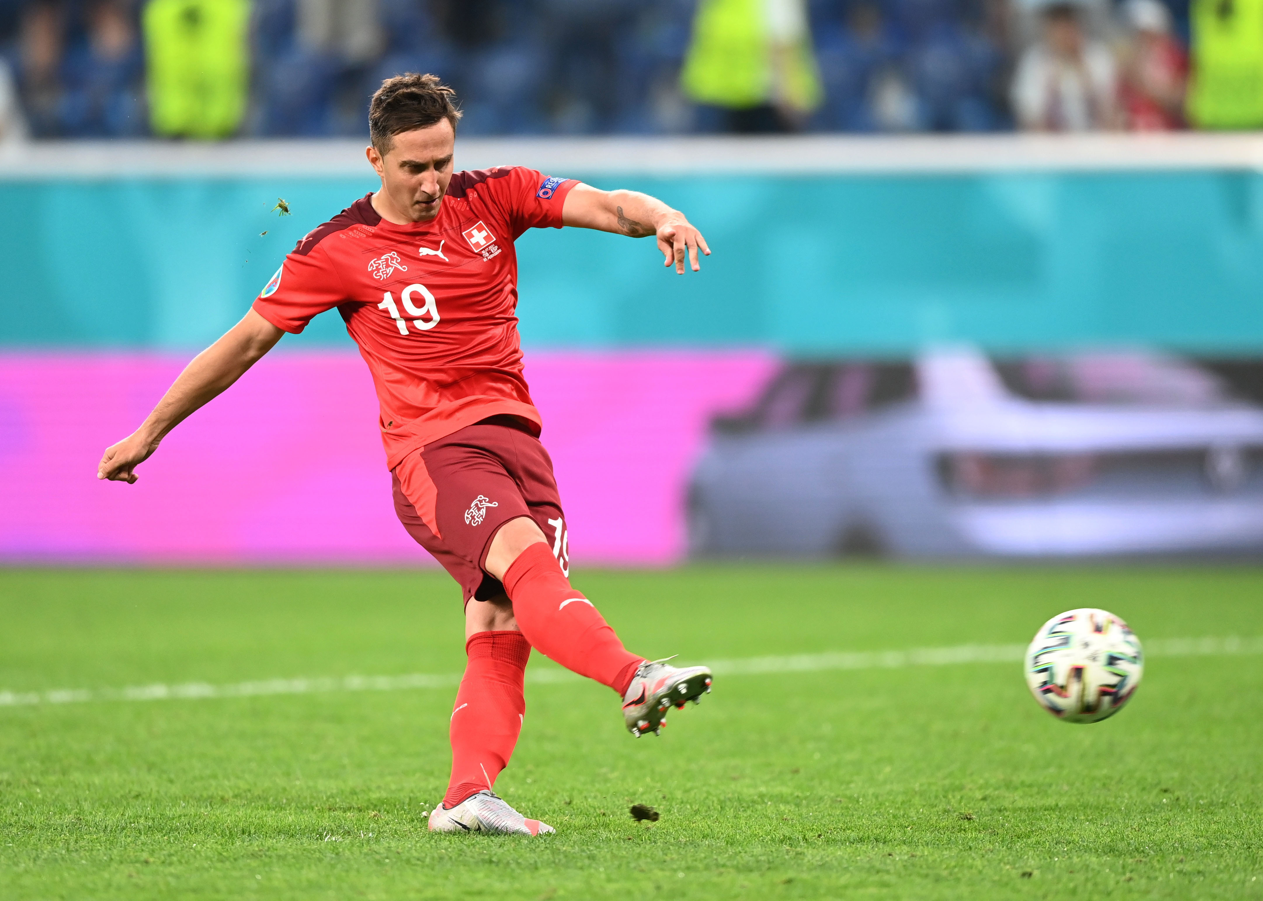 瑞士VS喀麦隆世界杯比分，预测分析悬念揭晓