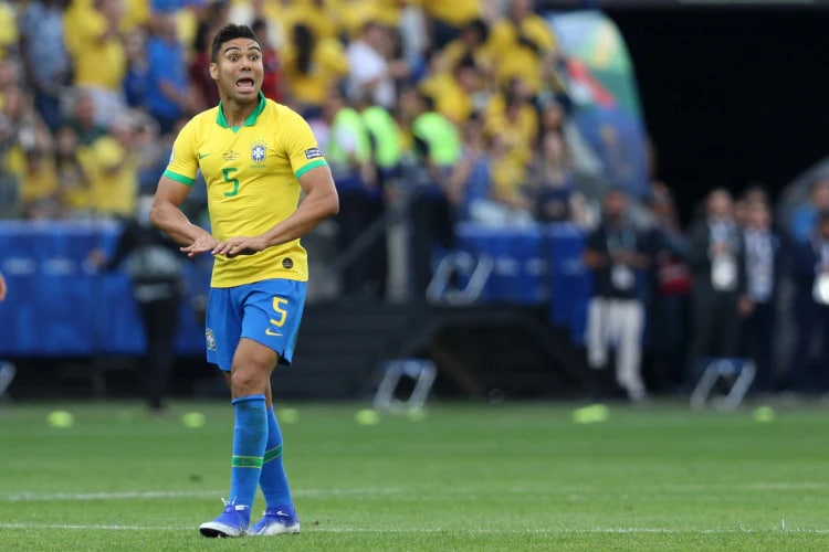 巴西世界杯一路过关斩将轻松进入八强表现强势