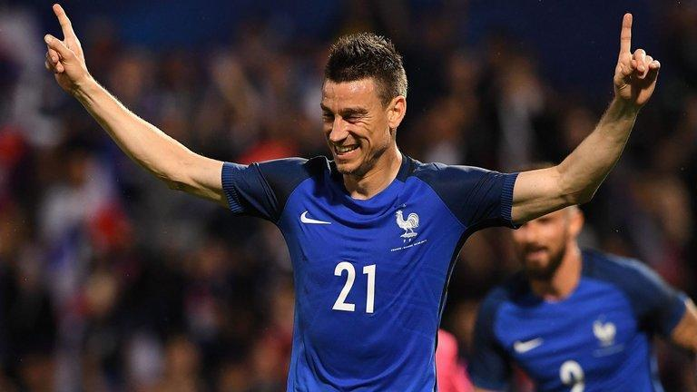 法国男足世界杯淘汰赛亲手粉碎了丹麦童话