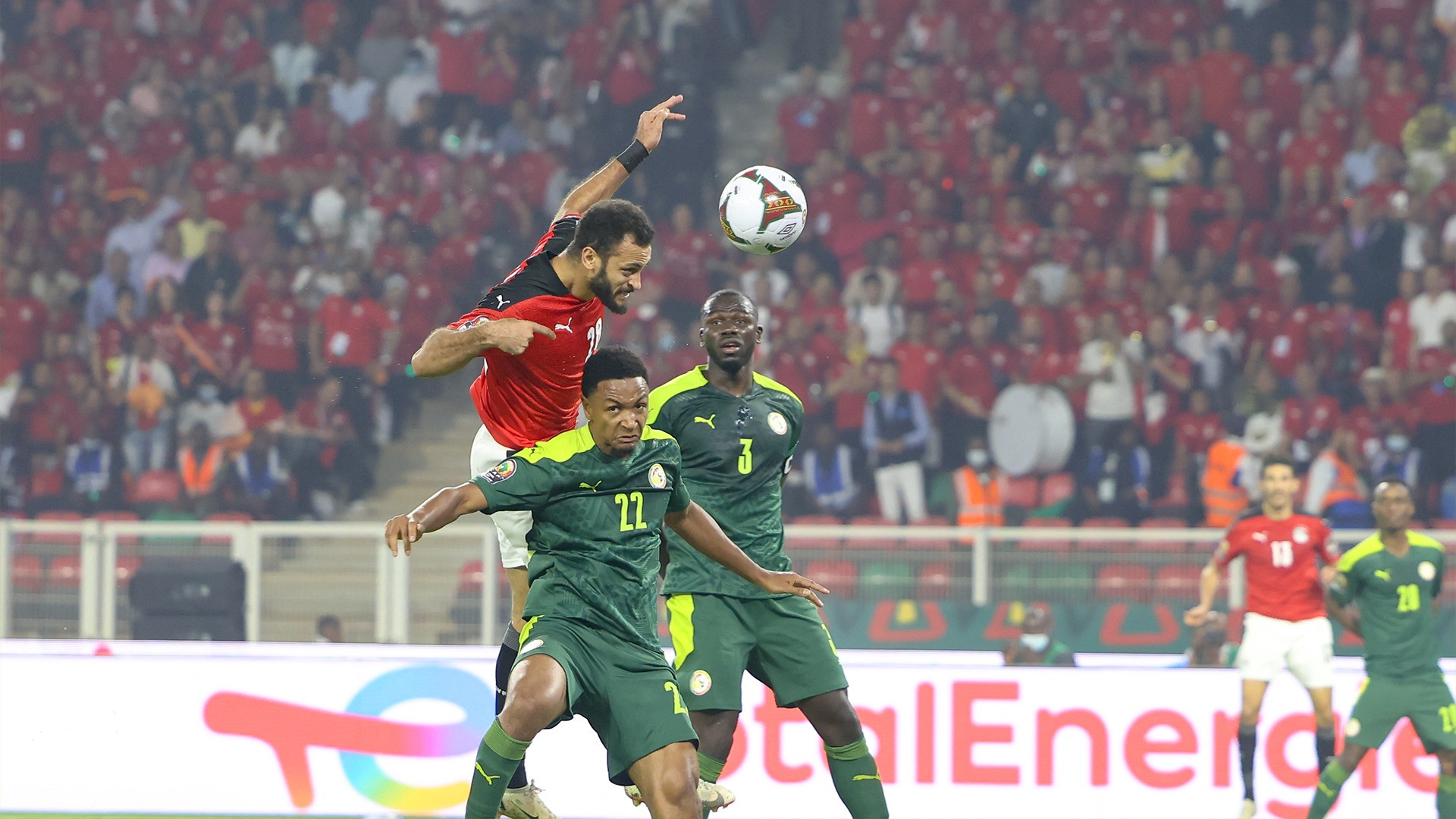 塞内加尔世界杯比分以2：1战胜厄瓜多尔队,晋级淘汰赛