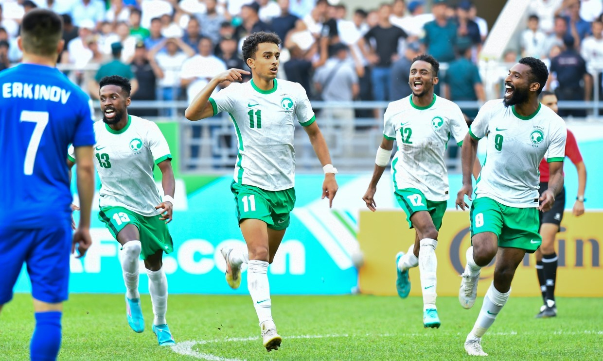 沙特世界杯直播中爆冷，2022世界杯小组赛超级大冷