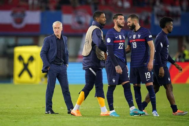 法国足球队本届世界杯缺席多名主力不是没有夺冠的原因