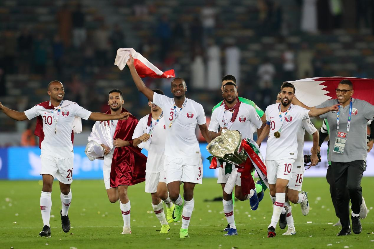 卡塔尔国家队在短短二十年的时间走到世界杯赛场
