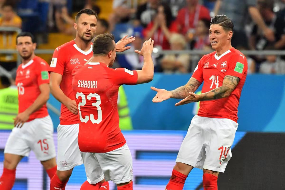瑞士足球队世界杯赛场充分展现了不俗的实力虽败犹荣
