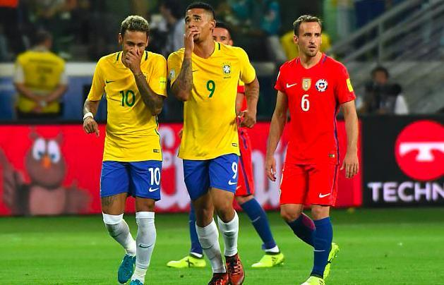 巴西国家队从夺冠热门最终输掉比赛被网友无情嘲笑