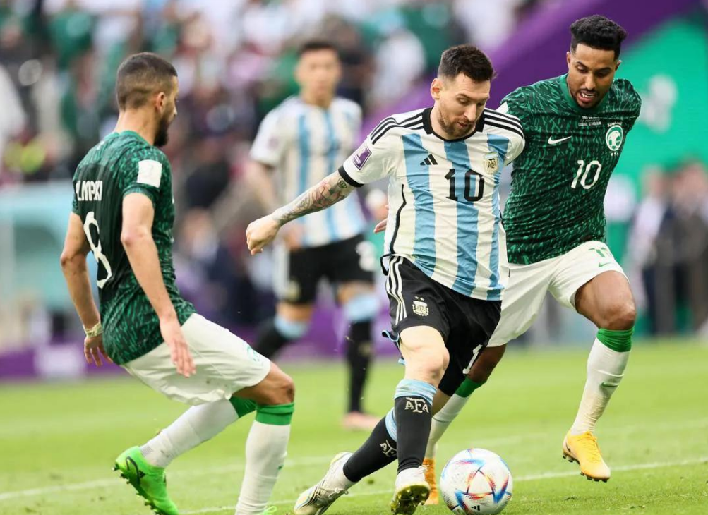 沙特2022世界杯直播赛况，对阵波兰队，被对方以2-0击败