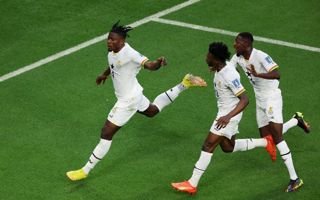 加纳国家队即时比分以3-2战胜韩国，成功出线世界杯