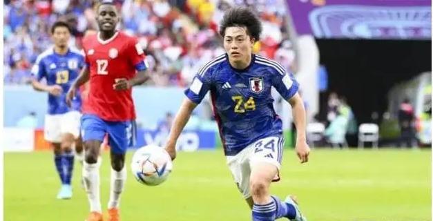 日本世界杯比分赛果，以2:1的战绩击败西班牙队
