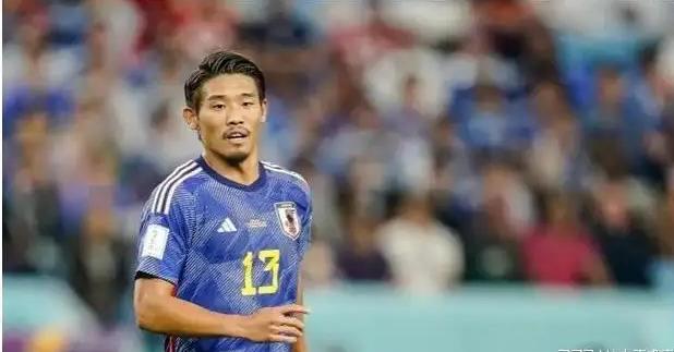 日本世界杯比分赛果，以2:1的战绩击败西班牙队