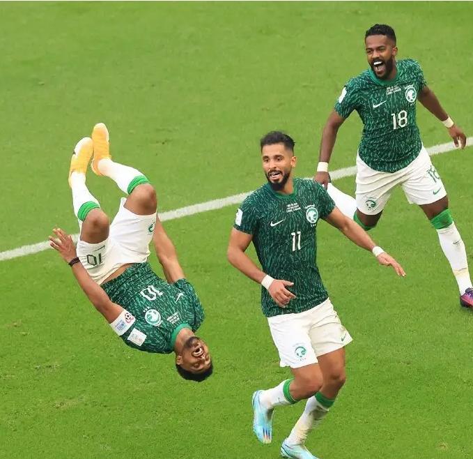 沙特世界杯赛程直播报道，在本届赛场捍卫了亚洲足球荣誉