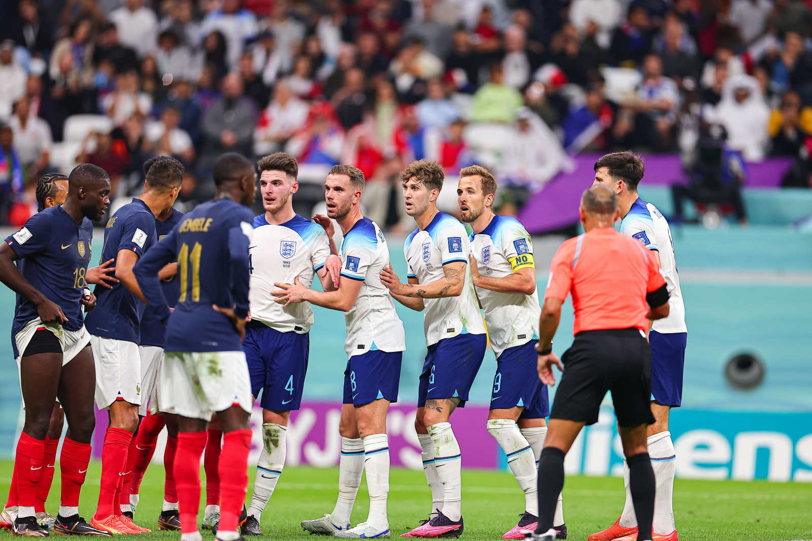 英格兰国家队世界杯罚失点球队长深感内疚自责