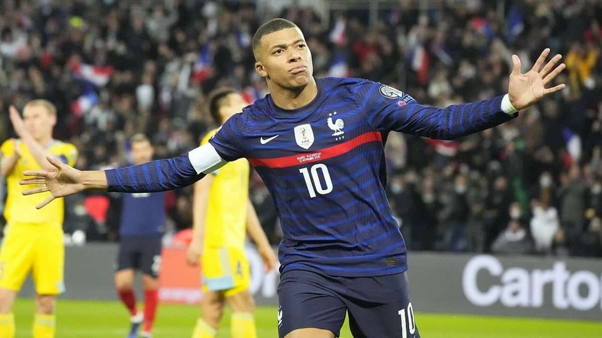 法国国家足球队本届世界杯夺冠概率更胜阿根廷却遗憾落败
