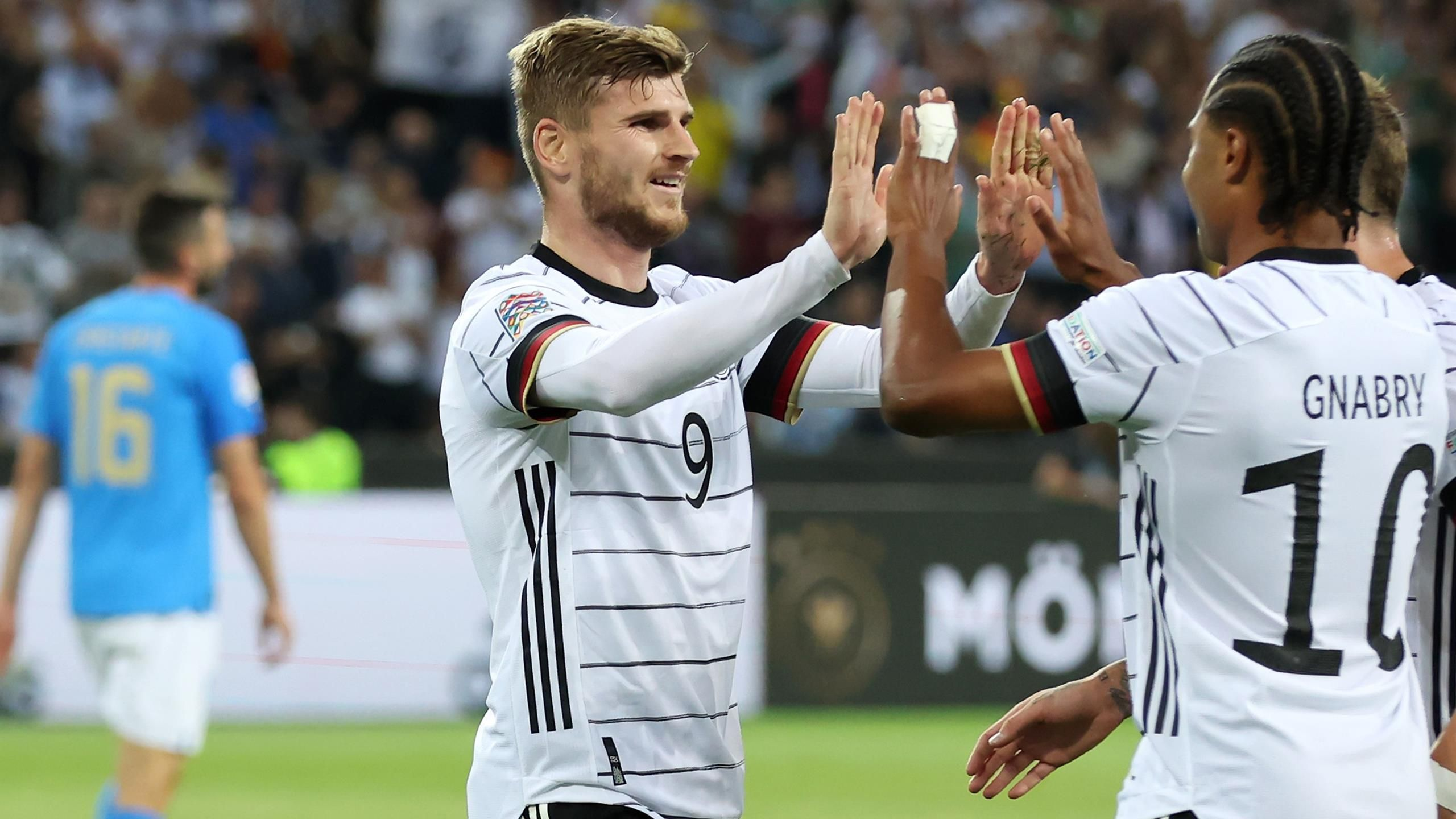 德国足球全面反思世界杯失利,从比埃尔霍夫辞职开始