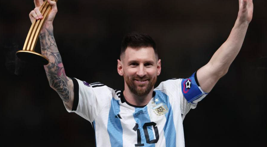 阿根廷队第三度夺冠，世界杯梅西荣获金球奖